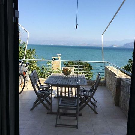 Seafront Apartment Ιι In Kiveri, Near Nafplion. מראה חיצוני תמונה